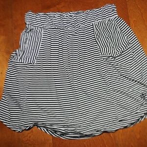 Striped skirt
